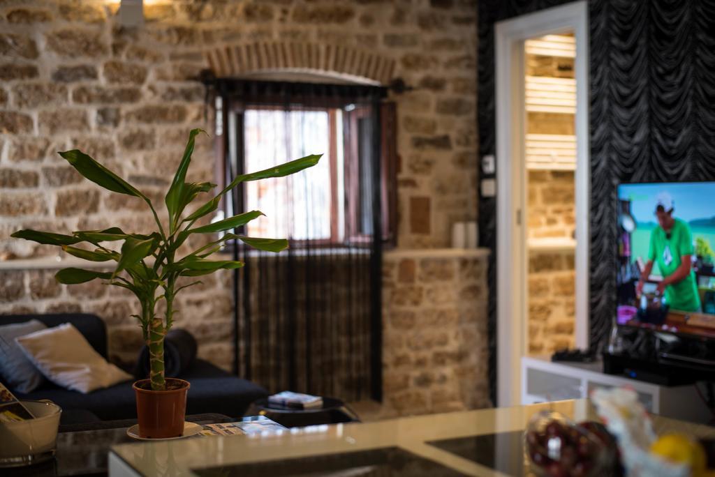 Apartment Capo Family & Capo Studio -Old Town-Parking Trogir Rom bilde