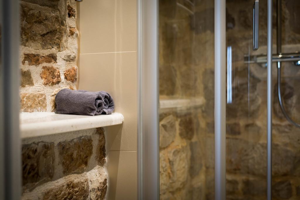 Apartment Capo Family & Capo Studio -Old Town-Parking Trogir Rom bilde