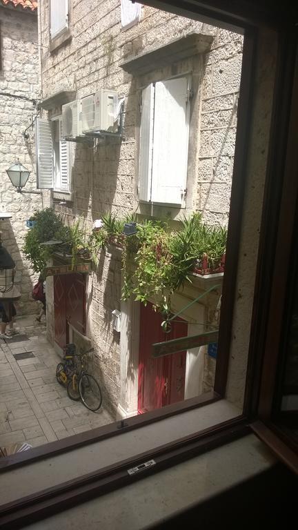 Apartment Capo Family & Capo Studio -Old Town-Parking Trogir Rom bilde